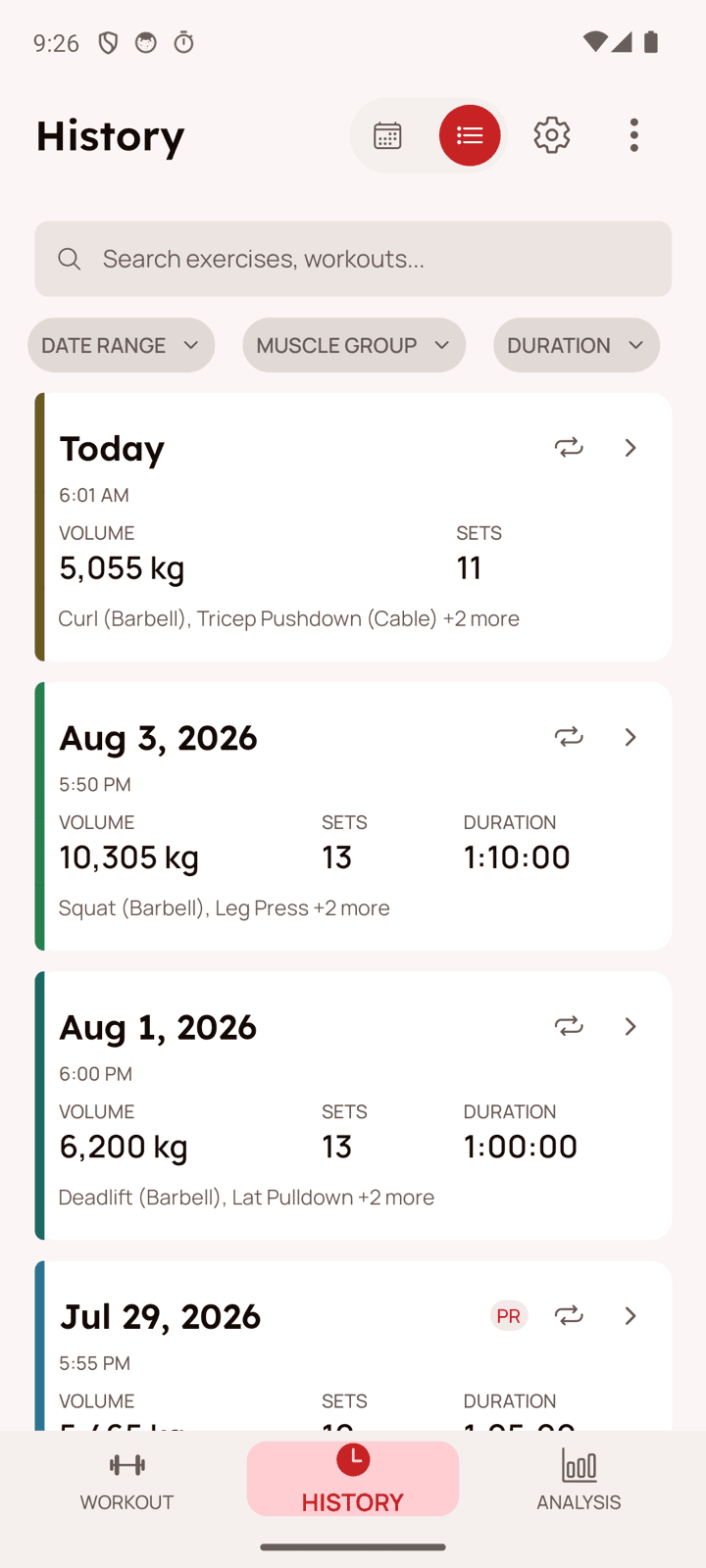 Kinetic history screen showing workout log with calendar and list views